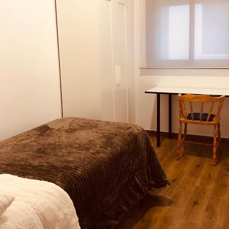 Low Cost Rooms La Merced Málaga Eksteriør bilde